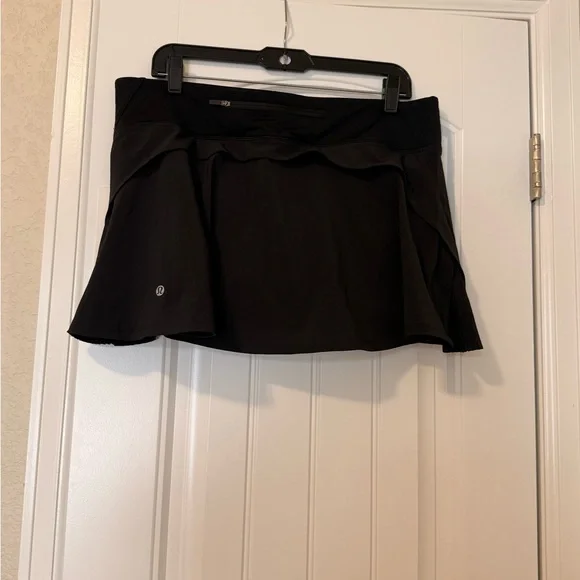 NWT Lululemon Play Off The Pleats Skirt 13" Black Size 12 Tennis Golf Athletic - Picture 2 of 4